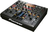 Pioneer DJM 2000